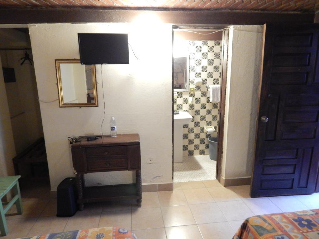 Hotel Molino Del Rey Guanajuato Zimmer foto